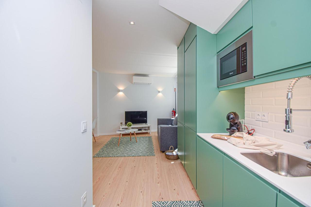 Central & Stylish 2 Bedroom Apartment W/ Balcony Кашкайш Екстер'єр фото